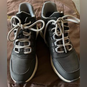 Clarks Juant Lo Black boot shoes